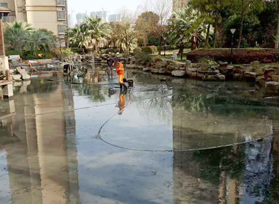 藁城景观池淤泥清理